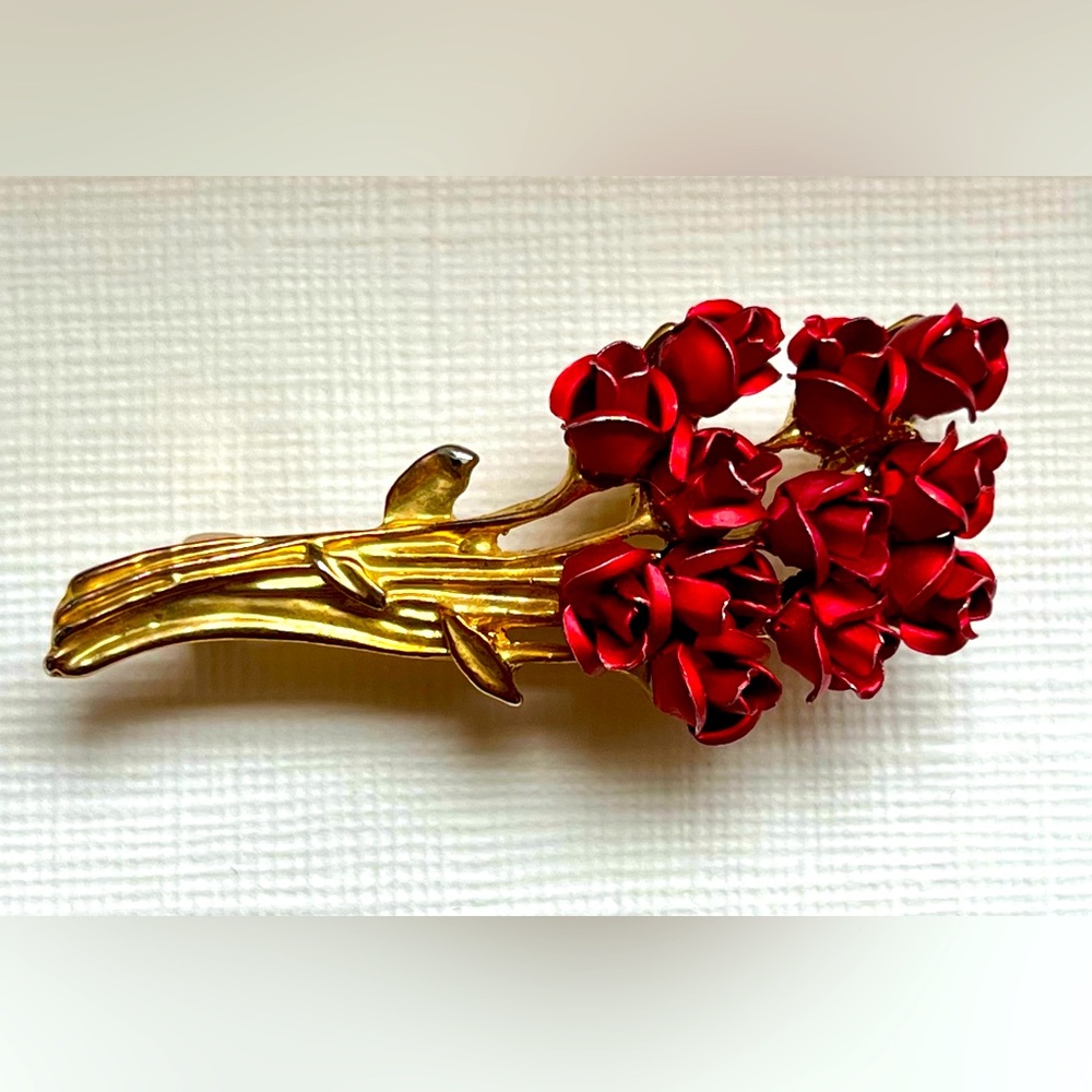 Vintage Dozen Roses Pin - Picture 2 of 8